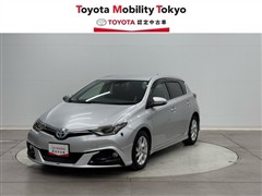 トヨタオーリス HVの中古車