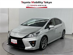 トヨタ プリウス S ツーリングセレ G's
