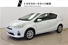 トヨタ アクア S