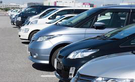 なぜ日本の車は白・黒・グレーが多いのか?データで読み解く3つの背景