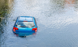 水没車(冠水車)とは?見分け方と購入前に知っておきたいリスク